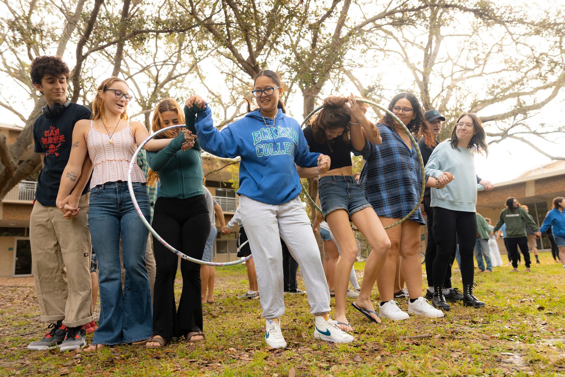 New Eckerd College Winter Term course examines why colleges are struggling financially and how that affects people trying to get in