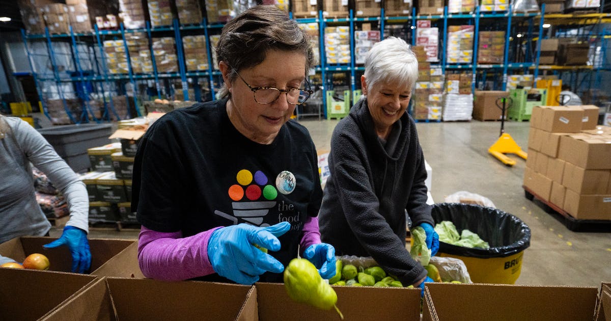 Minnesota on record-setting pace to top 7 million food shelf visits this year