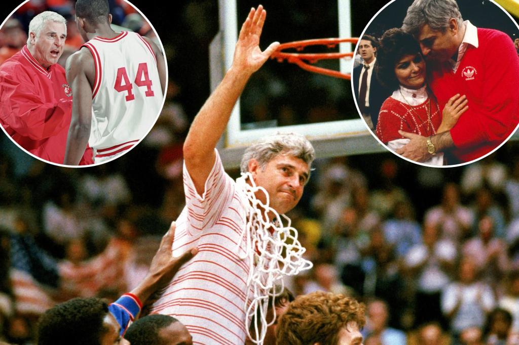 Bob Knight, legendary Indiana basketball coach, dead at 83