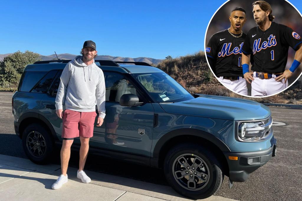 Mets’ Francisco Lindor finally bought Jeff McNeil a car for batting…