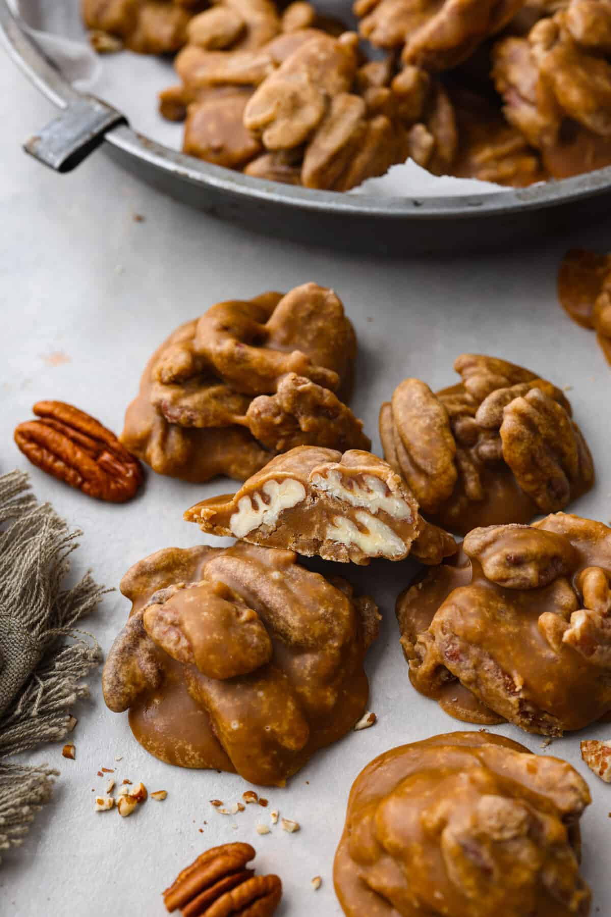 Easy Pecan Praline