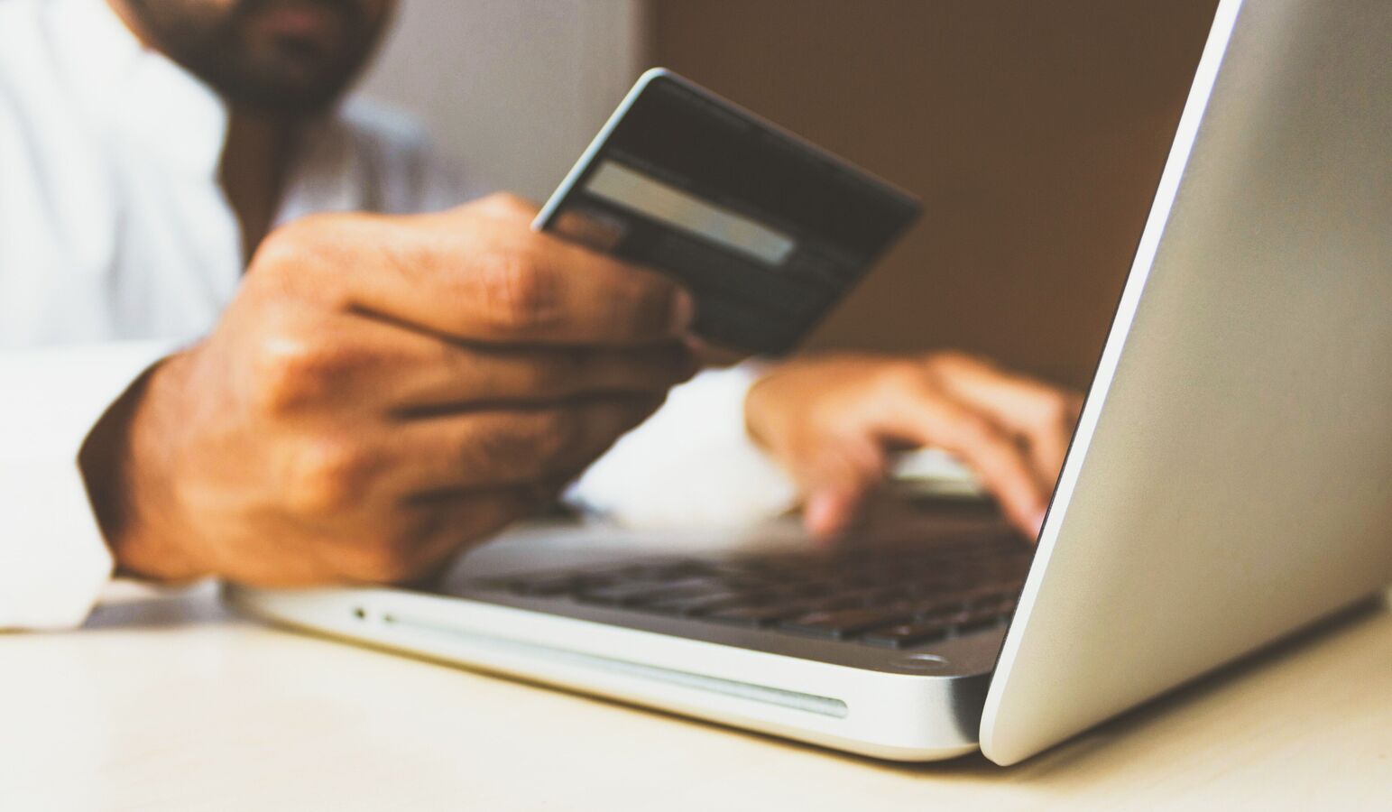 Credit Score vs Credit Report: Know the difference for financial success