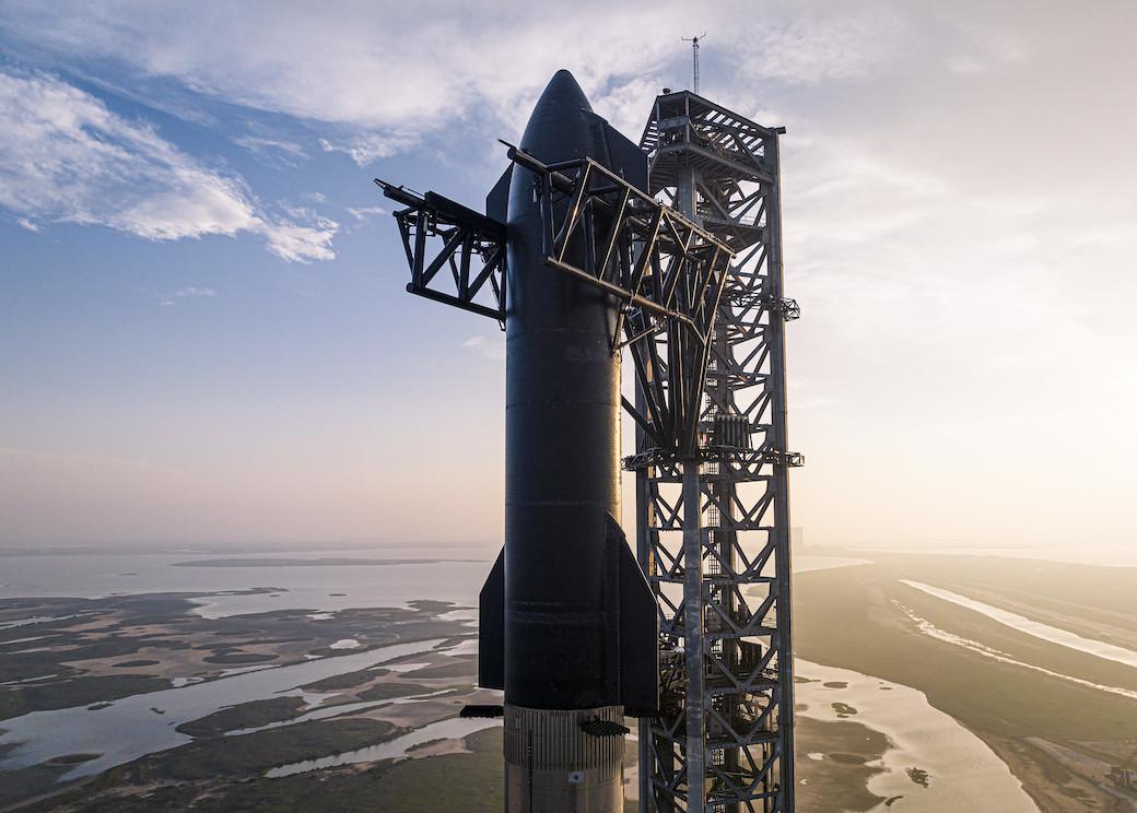 FAA Clears SpaceX For Nov. 17 Launch Attempt