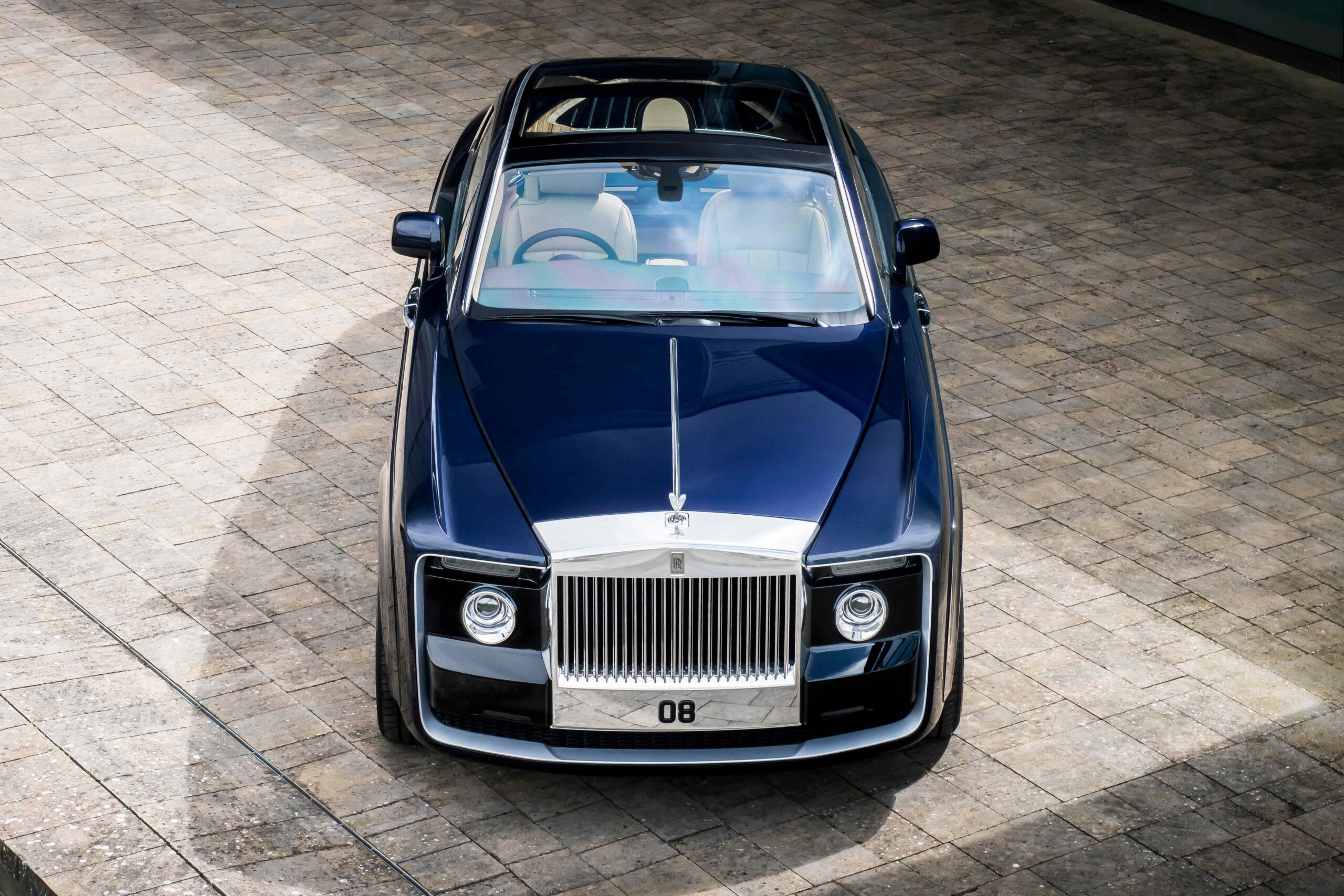 Chuyện chưa kể đằng sau siêu phẩm Rolls-Royce Sweptail độc và đắt nhất thế giới