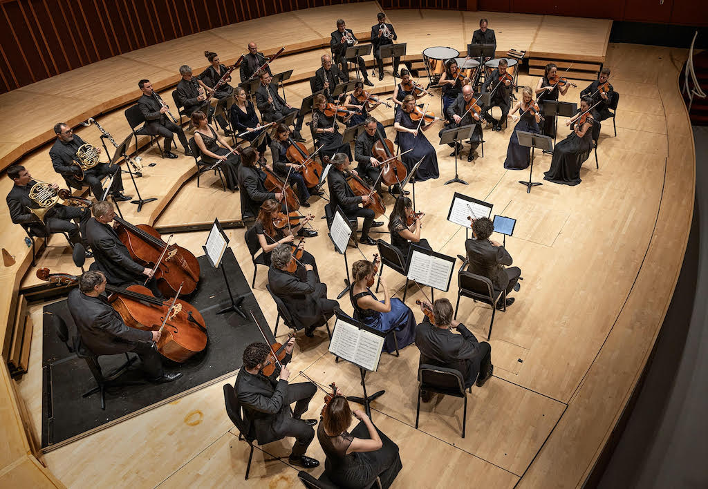 Review: Festival Strings Lucerne, Midori bring mighty sound to Candler Series