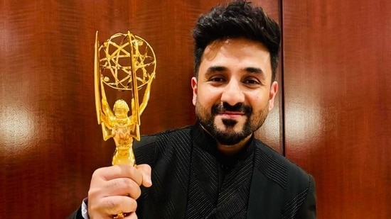 Zoya Akhtar, Soni Razdan and other celebrities react as Vir Das flaunts his Emmy Award after win