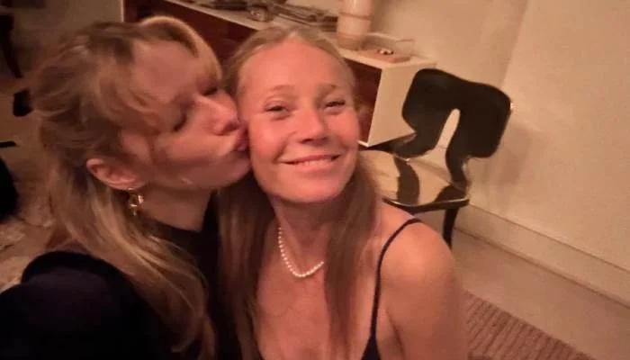 Gwyneth Paltrow and Her Daughter Apple Enjoy the Sun in Mexico