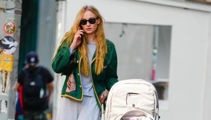 Sophie Turner Will Spend Christmas with Her Daughters