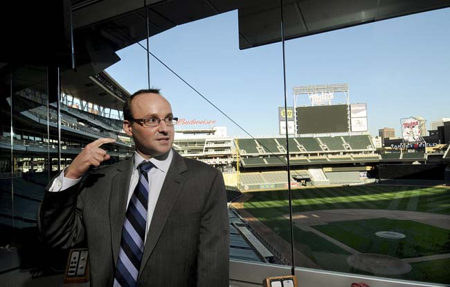 Twins name new (and familiar) play-by-play announcers: Cory Provus on TV, Kris Atteberry on radio