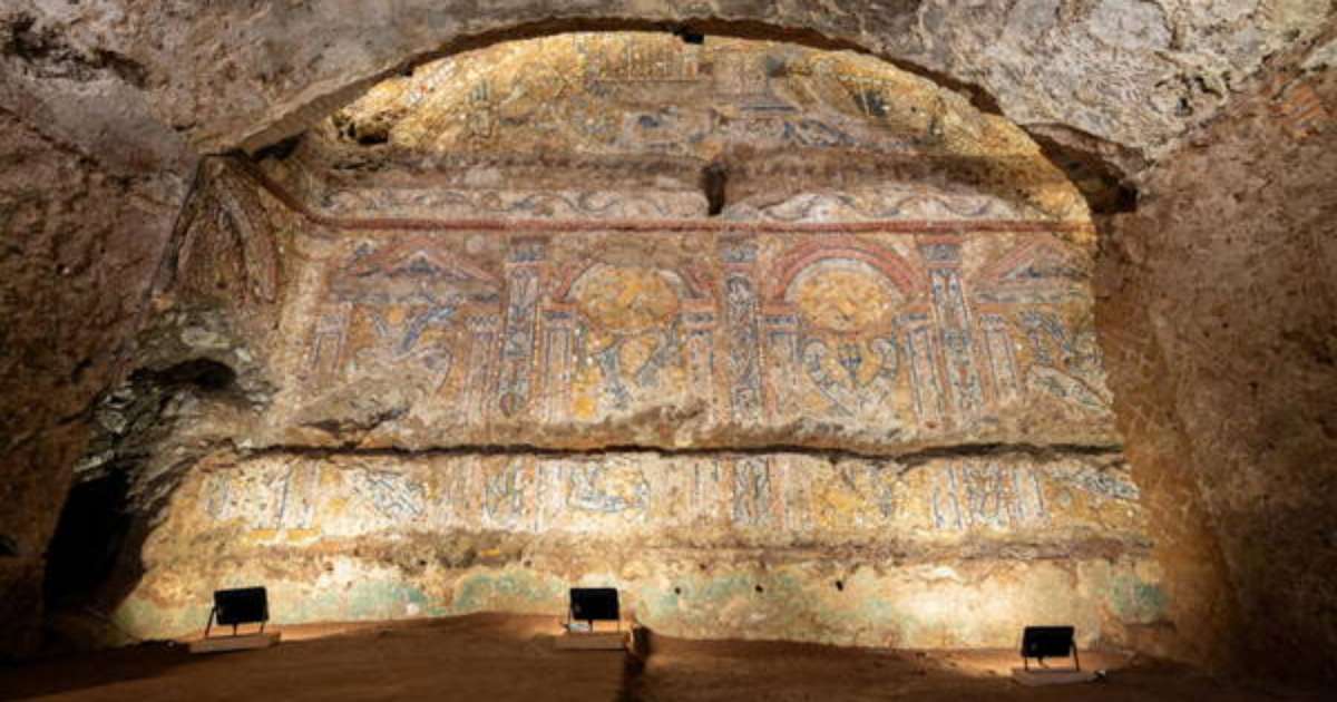 Nova residência romana é descoberta perto do Coliseu