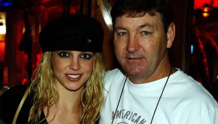 Britney Spears Posts Dad Photo After Leg Amputation