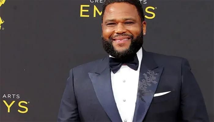 Anthony Anderson Is Pleased to Host Emmys Without Taylor Swift