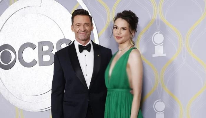 Hugh Jackman, Sutton Foster’s Romance Timeline Stirs Infidelity Rumors