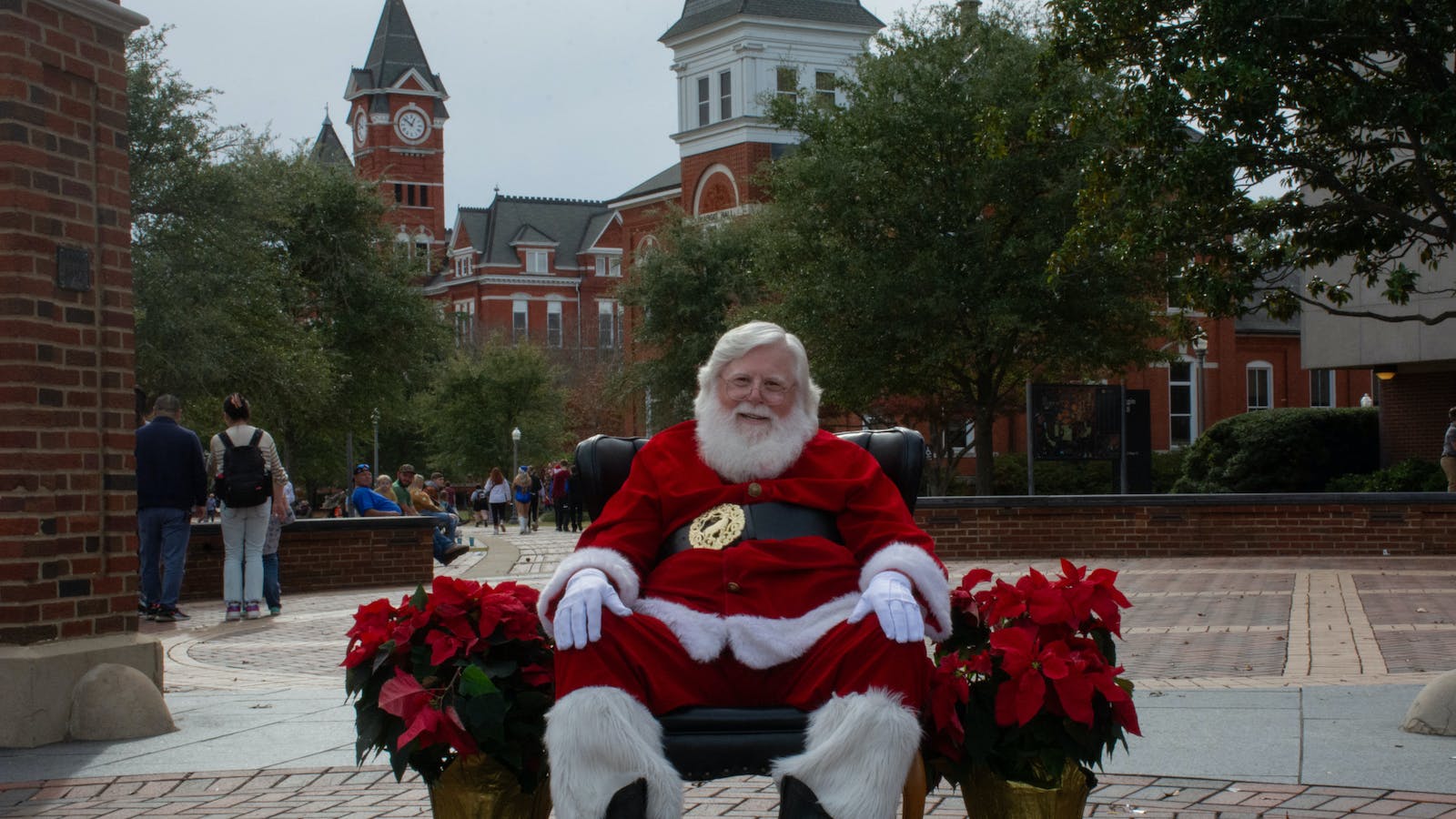 Loveliest Village Holiday Market hosted in Downtown Auburn