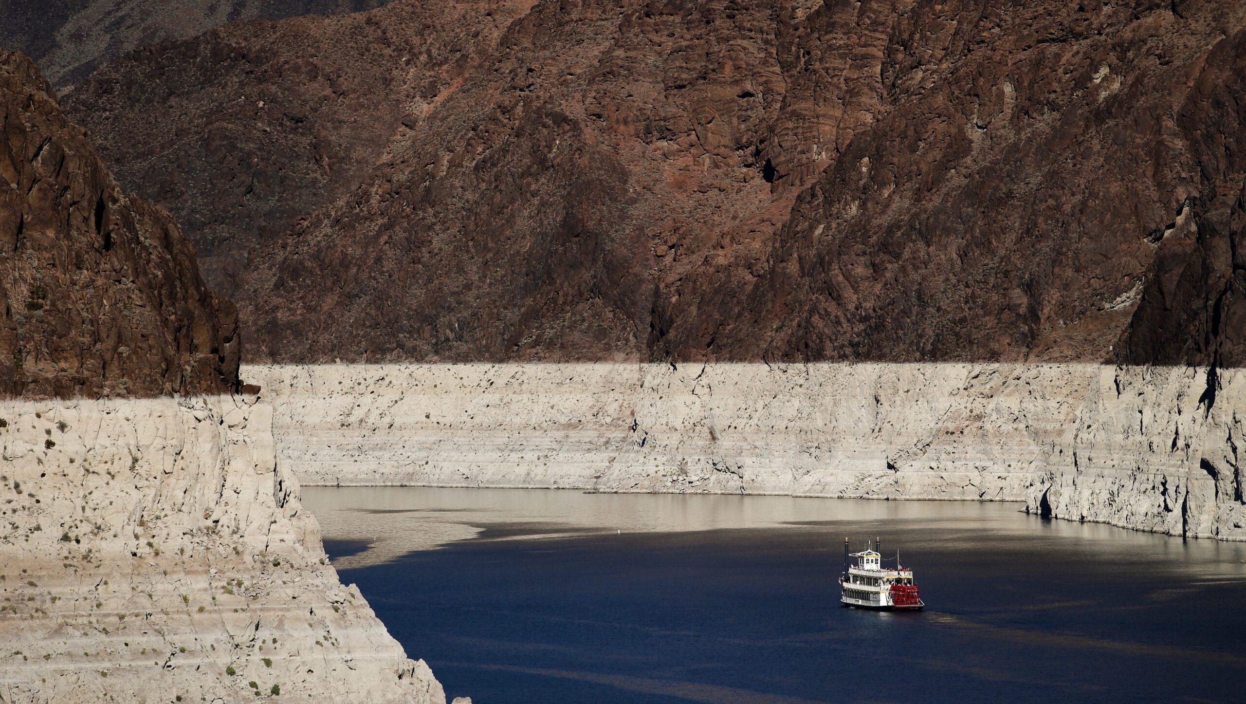 Imperial Irrigation District OKs plan aimed at preserving Colorado River, Salton Sea