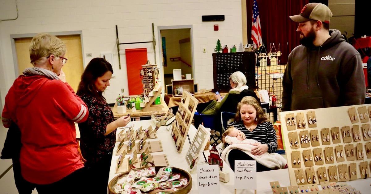 Craft fair helps school