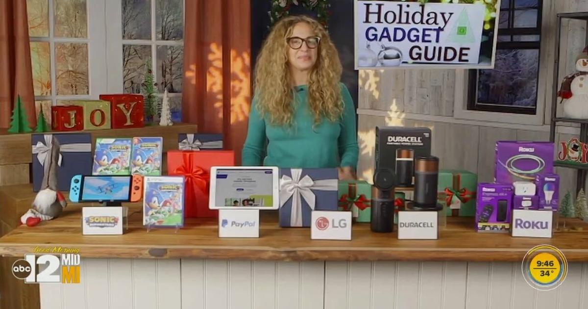 Tech lifestyle expert shows off what’s trending for gadgets