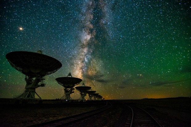 Scientists search for the soundtrack of the universe