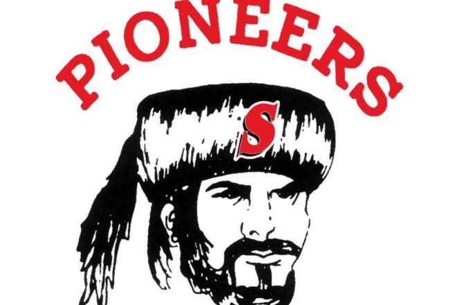 Pioneers Fall to Wolves in Boys Basketball