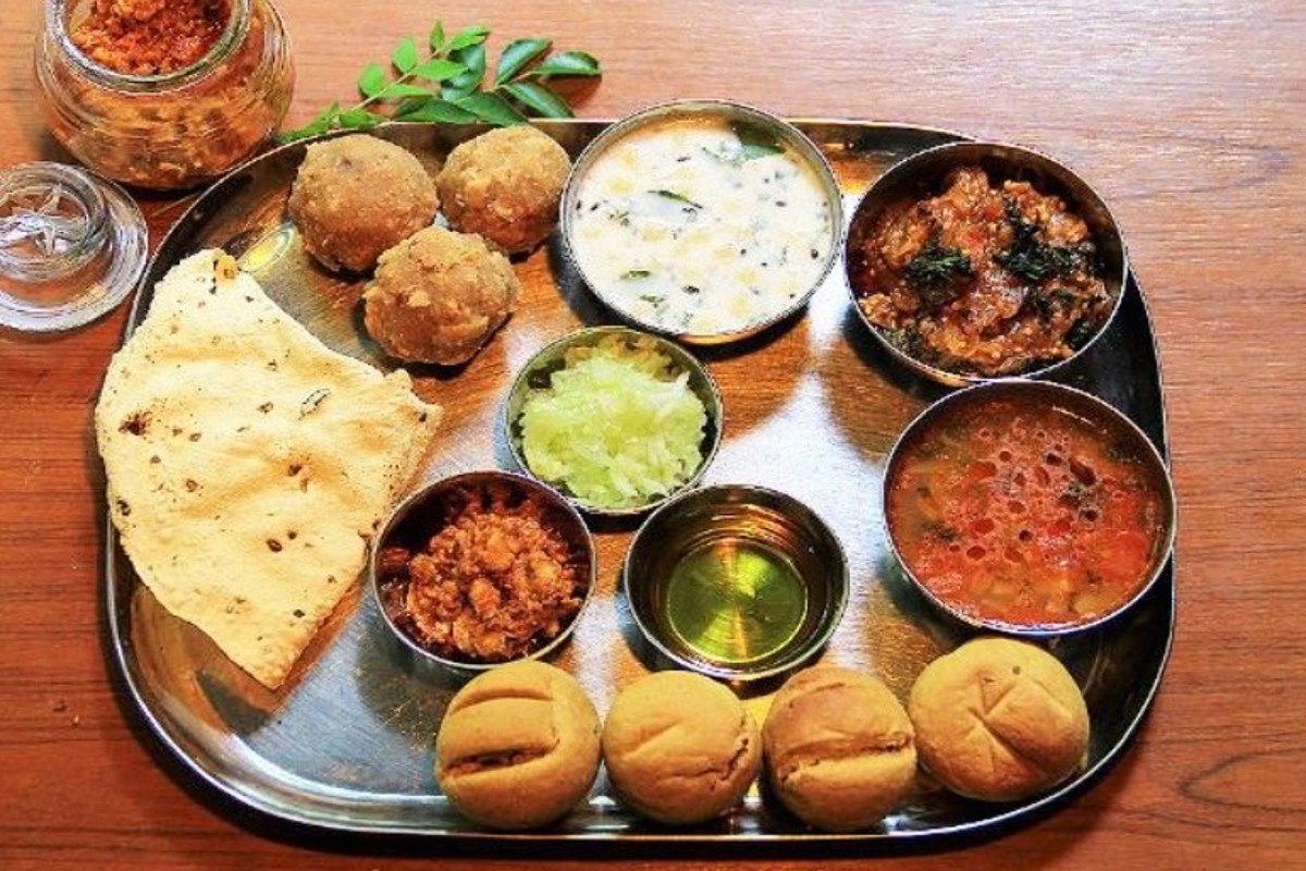 Famous Food: ये हैं बिहार के फेमस फूड्स, जीवन में एक बार जरूर करें ट्राई