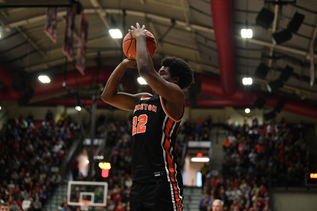 Princeton men’s basketball suffers first loss to Saint Joseph’s