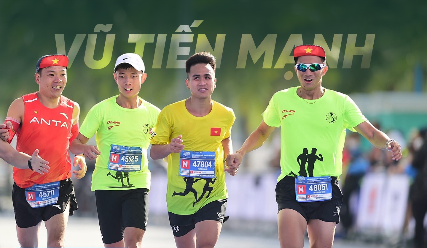 Người Việt khiếm thị đầu tiên chinh phục marathon: 10 năm bỏ lại bóng tối