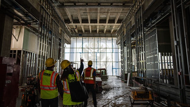 Des Moines’ new federal courthouse features art from a National Medal of Arts recipient