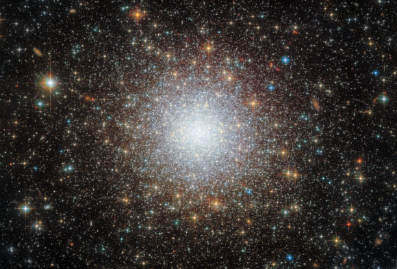 Hubble Observes Densely Packed Globular Cluster NGC 2210