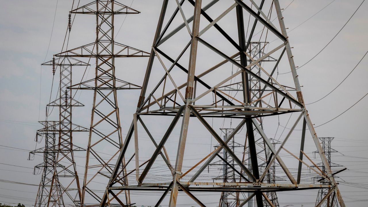 Report details potential challenges to New York’s electrical grid