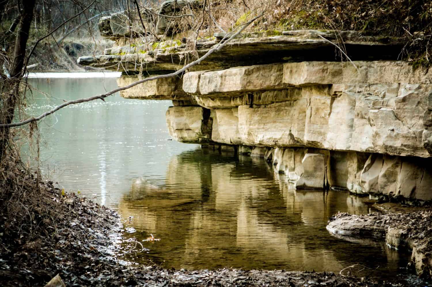 How Deep Is the Illinois River in Oklahoma?