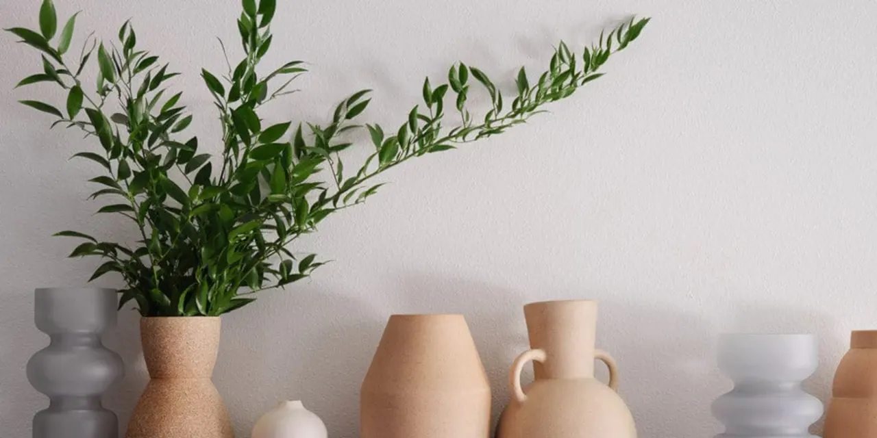 8 Small Home Decor Gifts to Spruce Up Their Space