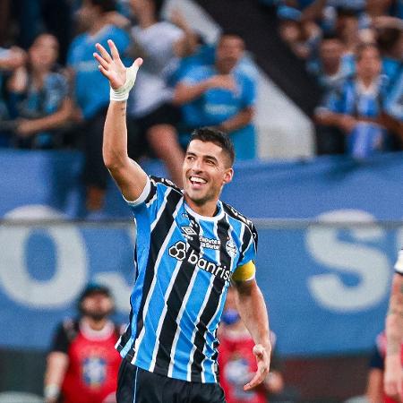 Luis Suárez se despede do Brasil e agradece carinho de gremistas e rivais
