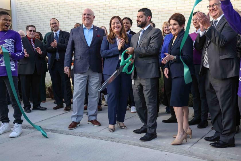 LSC-University Park debuts new Visual and Performing Arts Center with ribbon-cutting ceremony