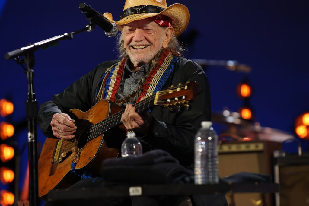 Willie Nelson’s 90th Birthday Becomes Worthy Television Special…