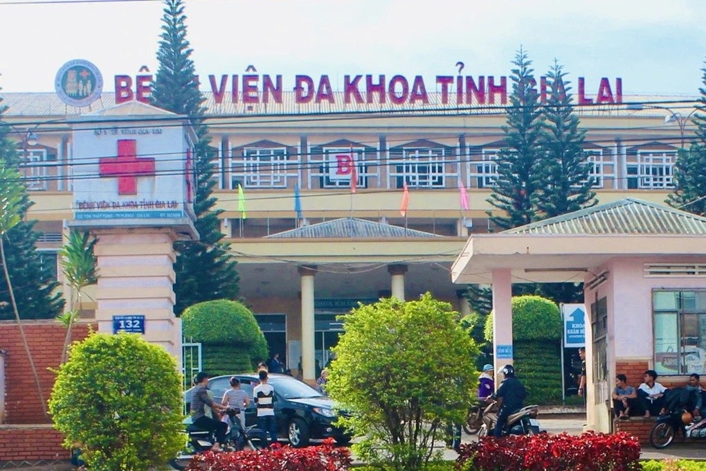 Ăn trứng cóc hấp, 1 người  tử vong