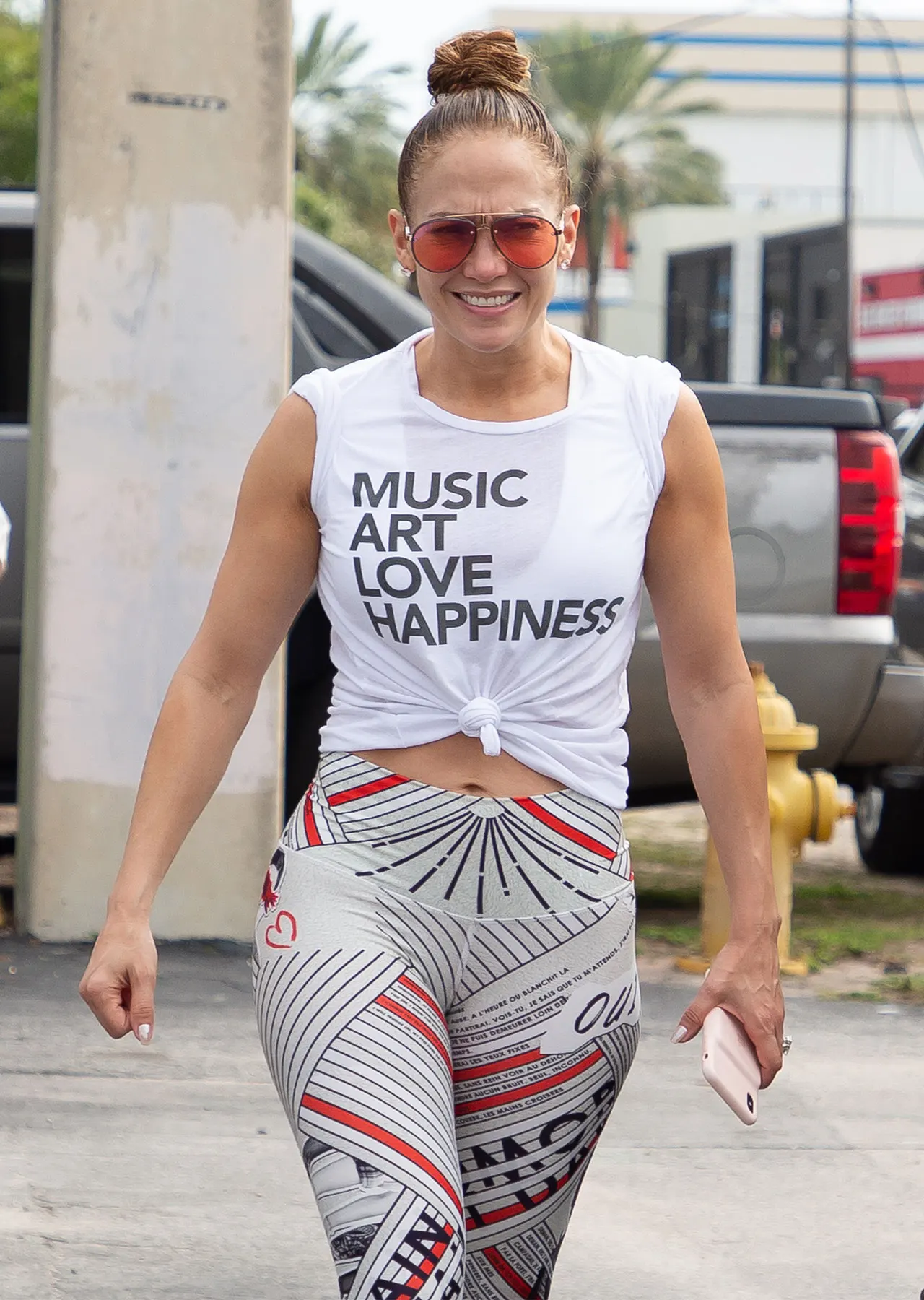 jennifer lopez gym