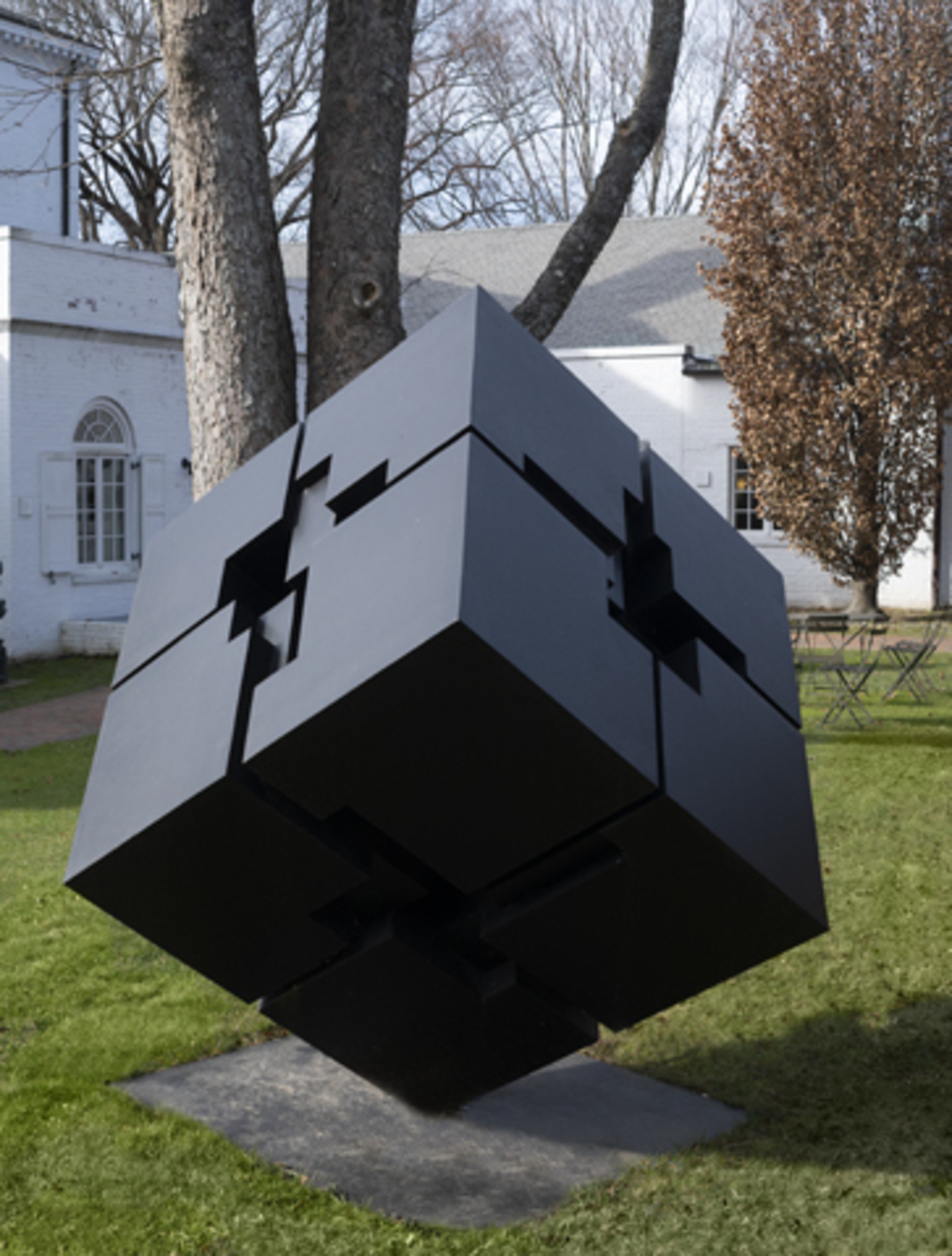 Tony Rosenthal ‘Cube 72’ Spins Once Again at Guild Hall