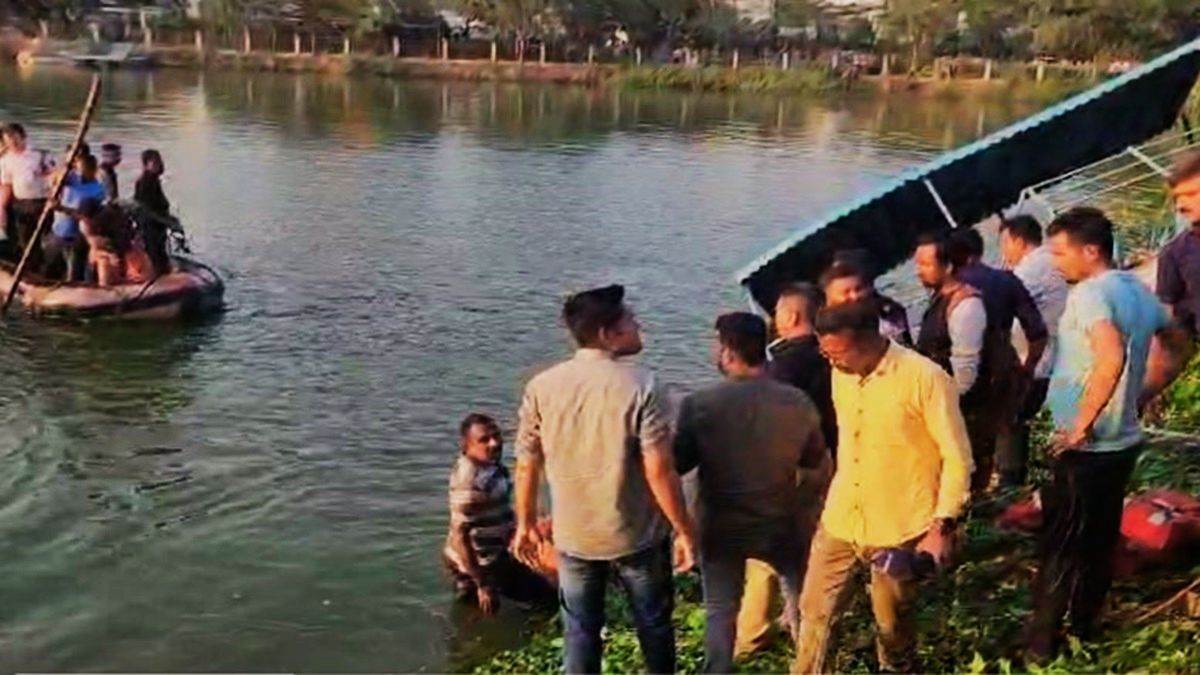 Gujarat Boat Tragedy: झील किनारे मनोरंजन जोन का संचालन करने वाली कंपनी का ठेका रद्द – Gujarat boat tragedy Contract of firm operating lakefront recreation zone terminated