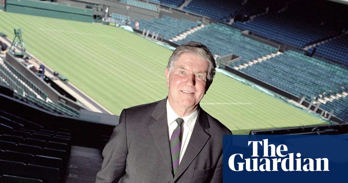 Alan Mills, Wimbledon tennis tournament referee, dies aged 88