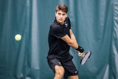 Men’s Tennis: Top-ranked Virginia suffers 4-3 loss against South Carolina