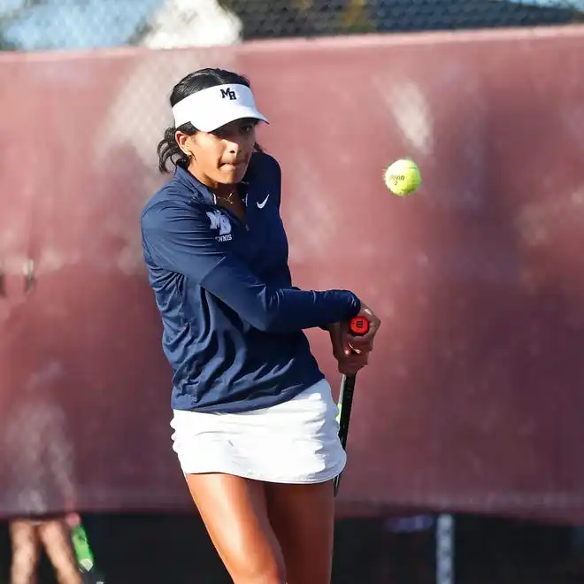 Ella Nadukkudiyil, Moses Brown girls tennis