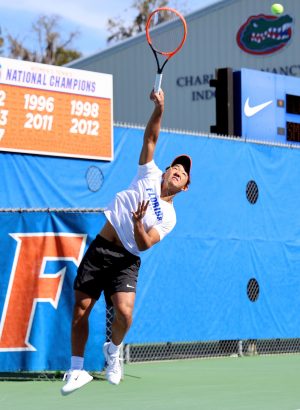 Gators Men’s Tennis Ends Weekend With Win – ESPN 98.1 FM