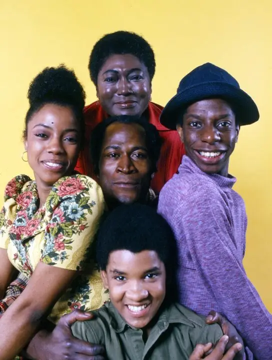 GOOD TIMES, from left: BernNadette Stanis, Esther Rolle (top), John Amos (center), Ralph Carter (bottom), Jimmie Walker, 1974, (19741979).