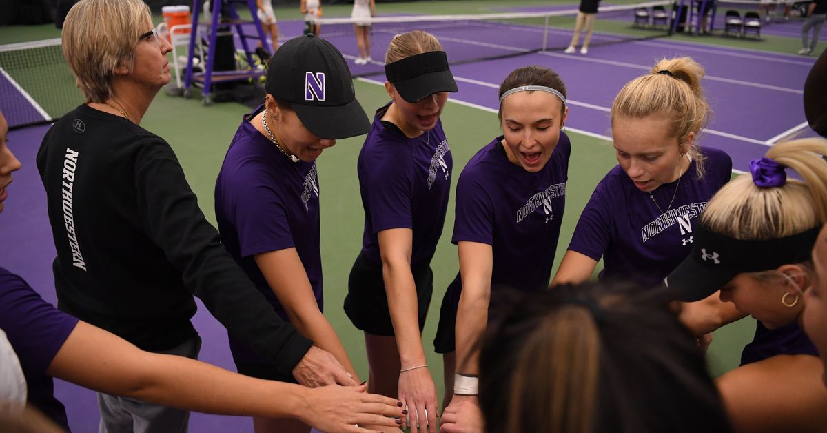 Tennis: Northwestern men’s and women’s teams start winter play on opposite ends of spectrum