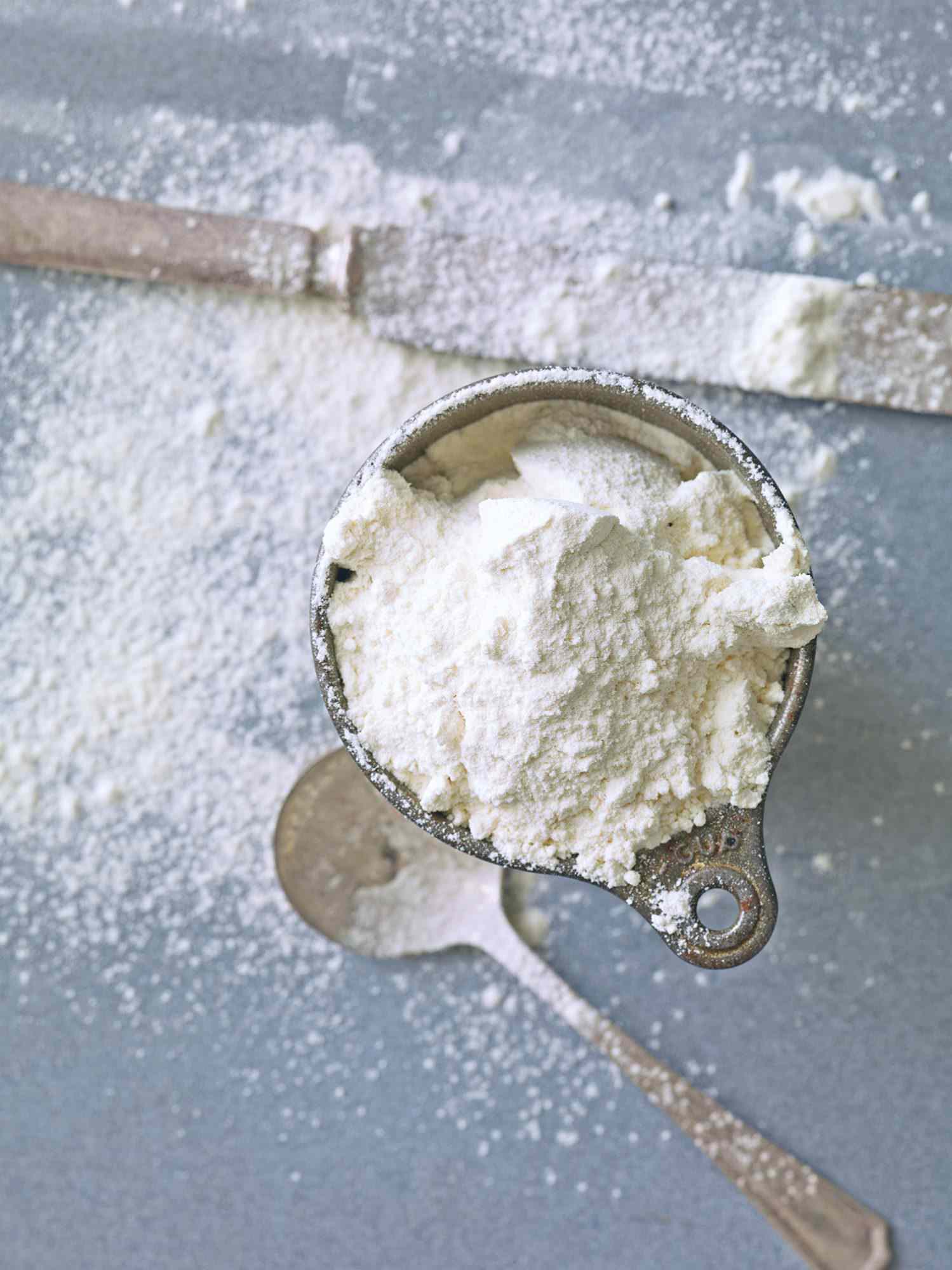 What’s the Difference Between Pastry Flour and All Purpose Flour?