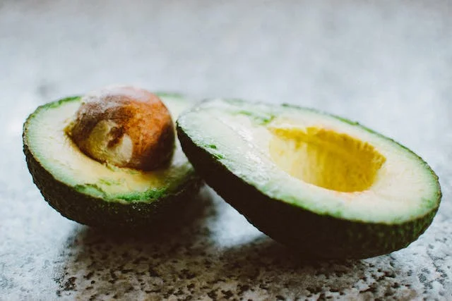 VegNews.avocadoes.pexels