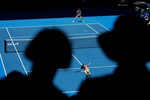 Australian Open: 16-year-old Ukranian Tennis Player ‘Deeply Sorry’ After Shaking Russian Opponent’s Hand