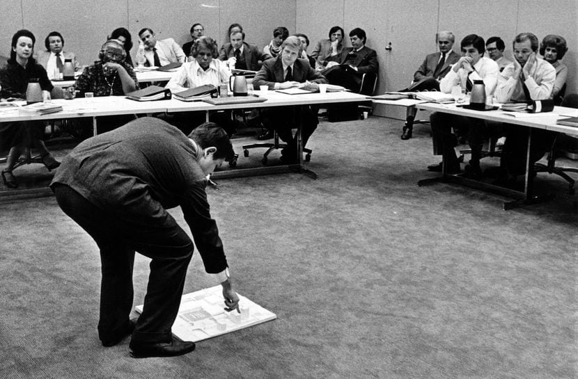 Transformational former Dallas Museum of Art director Harry Parker dies at 84