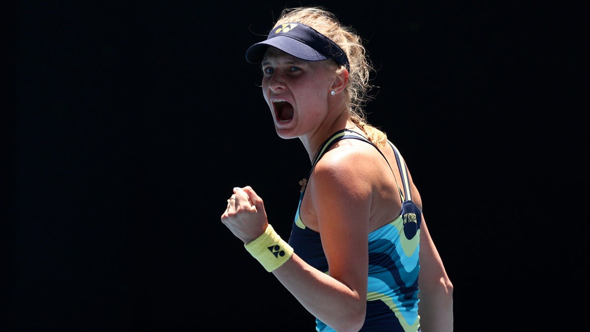 Australian Open 2024 Women’s Semifinal: How to Watch a Dayana Yastremska vs. Qinwen Zheng Free Tennis Livestream