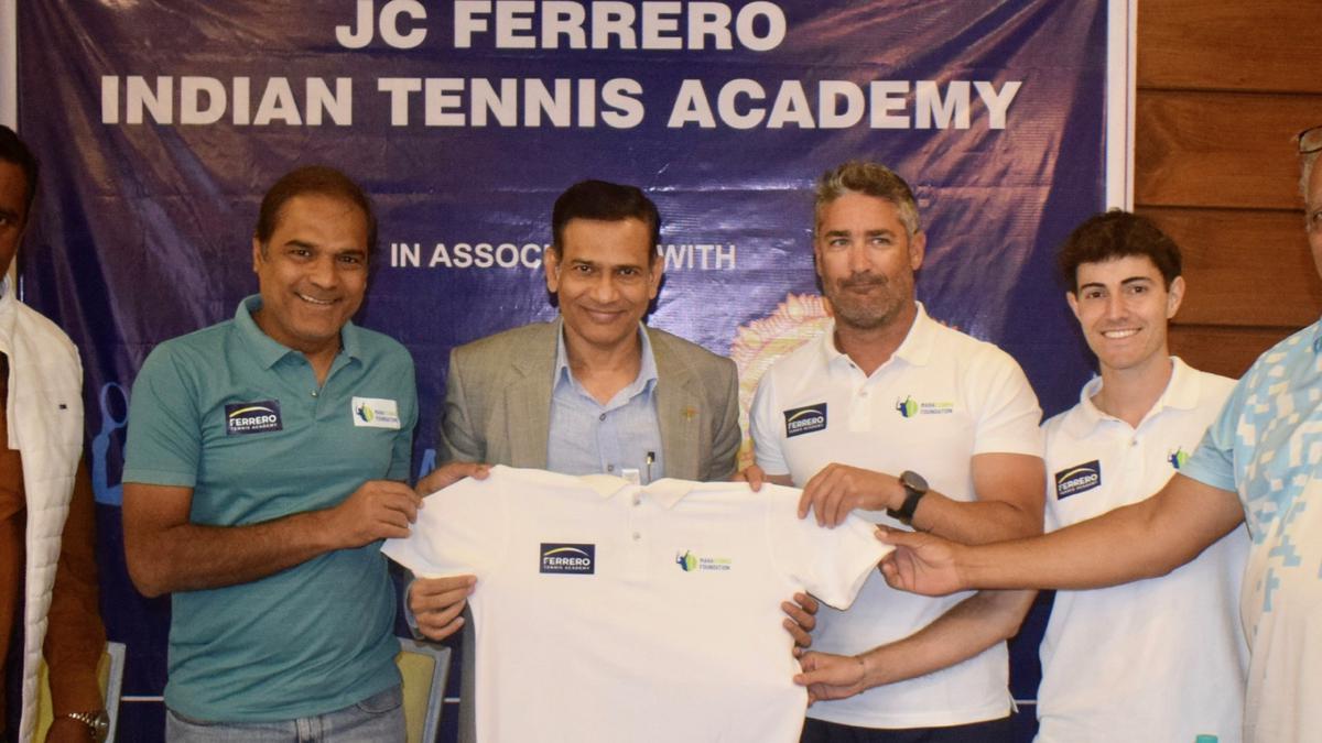 Maharashtra Government collaborates with Juan Carlos Ferrero Academy to launch Lakshyavedh tennis program